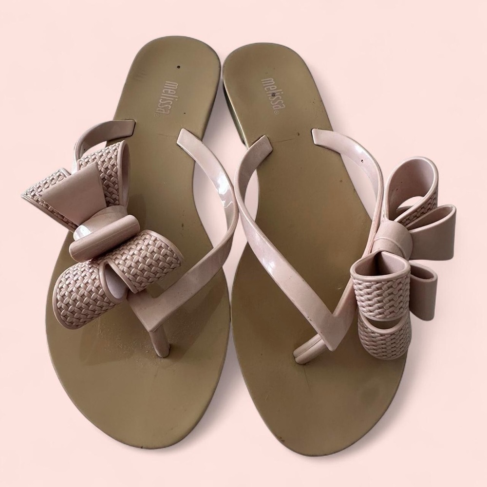Melissa pink & tan rubber flip flops with bows, Size 7 #summer #beach